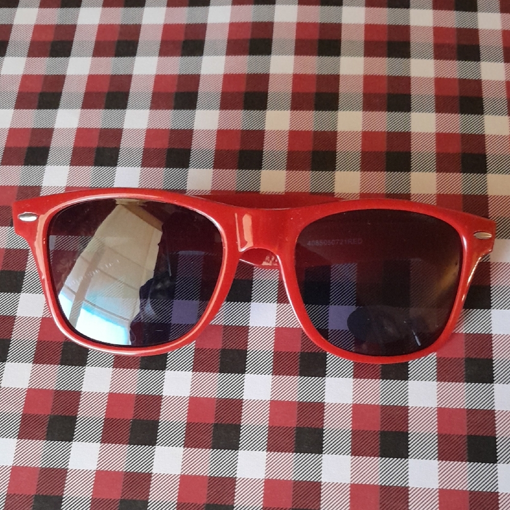 Coca-Cola UV Eye Protection Sunglasses